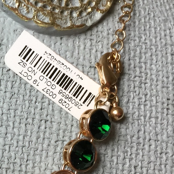 LYDELL Necklace Rainbow Crystals - Picture 3 of 4